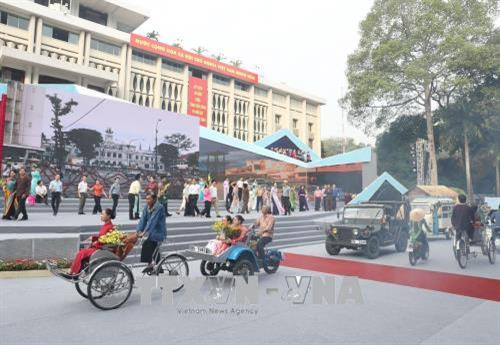 Chương trình nghệ thuật sân khấu hóa tái hiện lịch sử tại Lễ kỷ niệm. Ảnh: Trí Dũng - TTXVN