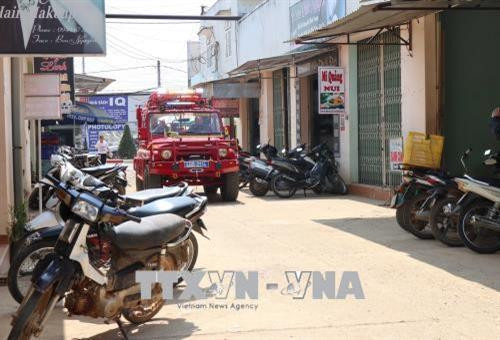 Xe chữa cháy cơ động rất thuận lợi khi đi làm nhiệm vụ trong các khu phố, con đường nhỏ đặc thù của thị trấn Lạc Dương. Ảnh: Nguyễn Dũng – TTXVN Xe chữa cháy cơ động rất thuận lợi khi đi làm nhiệm vụ trong các khu phố, con đường nhỏ đặc thù của thị trấn Lạc Dương. Ảnh: Nguyễn Dũng – TTXVN