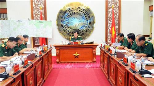 Trung tướng Võ Minh Lương, Tư lệnh Quân khu 7 chủ trì Hội nghị. Ảnh: Xuân Khu-TTXVN Trung tướng Võ Minh Lương, Tư lệnh Quân khu 7 chủ trì Hội nghị. Ảnh: Xuân Khu-TTXVN