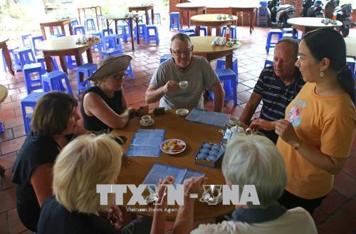 Khách quốc tế đến Việt Nam tiếp tục tăng ảnh 1 Khách quốc tế đến Việt Nam tiếp tục tăng ảnh 1