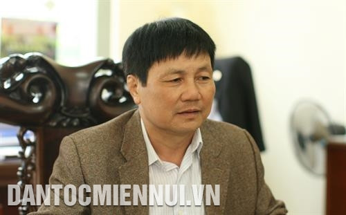 Thầy Quách Thắng Cảnh, Hiệu trưởng trường Dân tộc nội trú Trung học phổ thông tỉnh Hòa Bình. Ảnh: An Thành Đạt