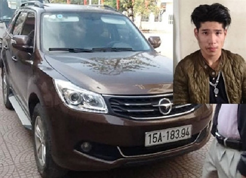 Lái ô tô không bằng, gây tai nạn rồi đâm cảnh sát giao thông ảnh 1