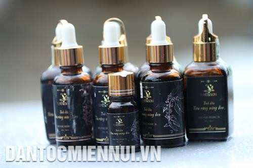 Sản phẩm tinh dầu của Công ty Tuyết Sơn lâu nay được người tiêu dùng tín nhiệm. Ảnh: Hoàng Hà