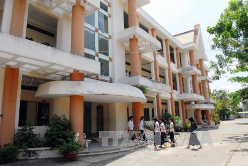 Một góc ký túc xá nữ trong khu vực Trường Phổ thông Dân tộc nội trú tỉnh Kiên Giang. Ảnh: Mạnh Linh-TTXVN Một góc ký túc xá nữ trong khu vực Trường Phổ thông Dân tộc nội trú tỉnh Kiên Giang. Ảnh: Mạnh Linh-TTXVN