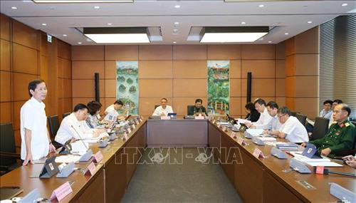 Đại biểu Quốc hội các tình ở tổ. Ảnh: Phương Hoa - TTXVN