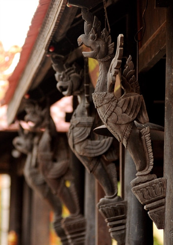 Một góc không gian kiến trúc đặc trưng của chùa Khmer Nam Bộ.