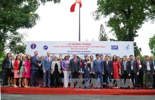 Các đại biểu chụp ảnh chung tại sự kiện. Ảnh: Phương Vy - TTXVN Các đại biểu chụp ảnh chung tại sự kiện. Ảnh: Phương Vy - TTXVN