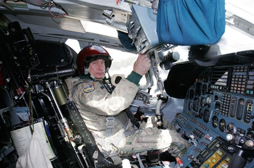 Tổng thống Putin – Tổng tư lệnh tối cao của nước Nga ảnh 11