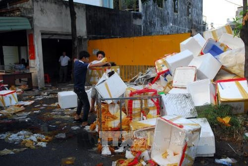 Cháy lớn ở xưởng tôm đông lạnh tại Thành phố Hồ Chí Minh ảnh 2