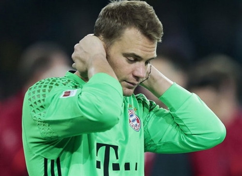 Neuer phải rời đội tuyển Đức vì chấn thương. (Ảnh: dfb.de) Neuer phải rời đội tuyển Đức vì chấn thương. (Ảnh: dfb.de)