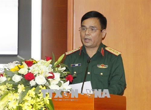 Thượng tướng Lê Chiêm, Thứ trưởng Bộ Quốc phòng phát biểu khai mạc hội nghị. Ảnh: Văn Điệp – TTXVN Thượng tướng Lê Chiêm, Thứ trưởng Bộ Quốc phòng phát biểu khai mạc hội nghị. Ảnh: Văn Điệp – TTXVN