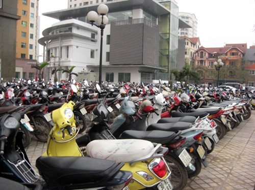 Xử lý nghiêm việc lấn chiếm không gian chung cư ảnh 1