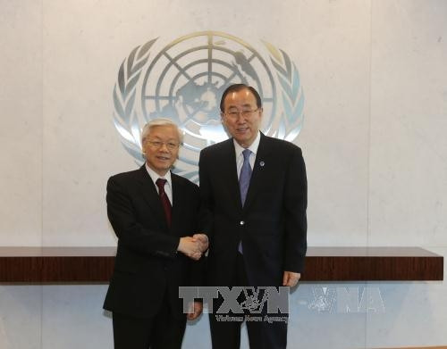 Tổng Thư ký Liên hợp quốc Ban Ki-moon đón Tổng Bí thư Nguyễn Phú Trọng. Ảnh: Trí Dũng – TTXVN Tổng Thư ký Liên hợp quốc Ban Ki-moon đón Tổng Bí thư Nguyễn Phú Trọng. Ảnh: Trí Dũng – TTXVN