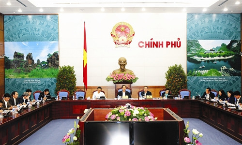 Thủ tướng nguyễn Tấn Dũng chủ trì cuộc họp triển khai thực hiện Luật Bảo hiểm y tế và đề án thực hiện lộ trình tiến tới bảo hiểm y tế toàn dân. Ảnh: Đức Tám- TTXVN Thủ tướng nguyễn Tấn Dũng chủ trì cuộc họp triển khai thực hiện Luật Bảo hiểm y tế và đề án thực hiện lộ trình tiến tới bảo hiểm y tế toàn dân. Ảnh: Đức Tám- TTXVN