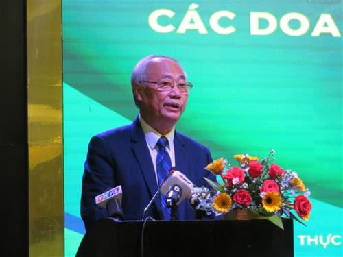 Ông Nguyễn Hữu Thọ, Phó Chủ tịch Hiệp hội Du lịch Việt Nam, phát biểu tại Diễn đàn. Ảnh: Ánh Tuyết - TTXVN