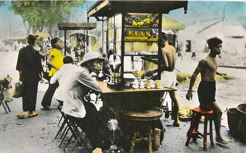 Xe Hủ Tíu đặc trưng của người Hoa Xe Hủ Tíu đặc trưng của người Hoa