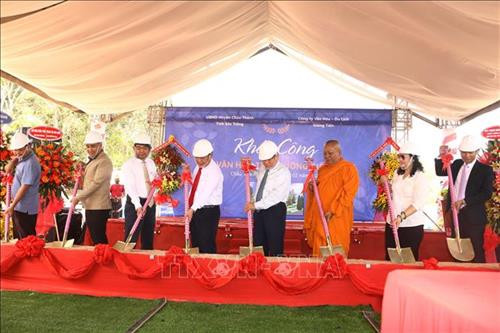 Lễ khởi công dự án. Ảnh: Chanh Đa - TTXVN