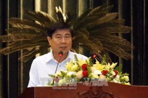 Chủ tịch UBND Thành phố Hồ Chí Minh Nguyễn Thành Phong phát biểu. Ảnh: Hoàng Hải-TTXVN Chủ tịch UBND Thành phố Hồ Chí Minh Nguyễn Thành Phong phát biểu. Ảnh: Hoàng Hải-TTXVN