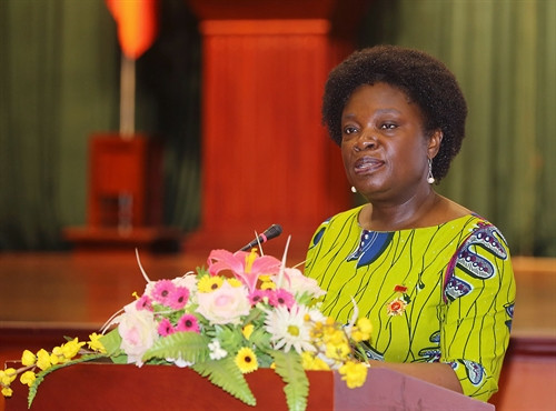 Bà Victoria Kwa Kwa, Phó Chủ tịch Ngân hàng Thế giới phụ trách khu vực Đông Á-Thái Bình Dương đồng chủ trì Hội nghị. Ảnh: Phạm Hậu – TTXVN Bà Victoria Kwa Kwa, Phó Chủ tịch Ngân hàng Thế giới phụ trách khu vực Đông Á-Thái Bình Dương đồng chủ trì Hội nghị. Ảnh: Phạm Hậu – TTXVN