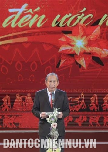 Phó Thủ tướng Thường trực Chính phủ Trương Hòa Bình phát biểu chỉ đạo buổi lễ. Ảnh: Nam Sương