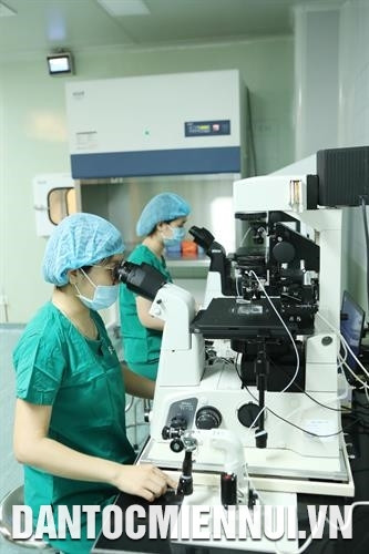 Với vai trò là bệnh viện vệ tinh của Bệnh viện Phụ sản và Bệnh viện Nhi Trung ương, Bệnh viện A Thái Nguyên đang tiếp tục phát triển các kỹ thuật chuyên khoa Sản, Nhi. Ảnh: Hoàng Hà