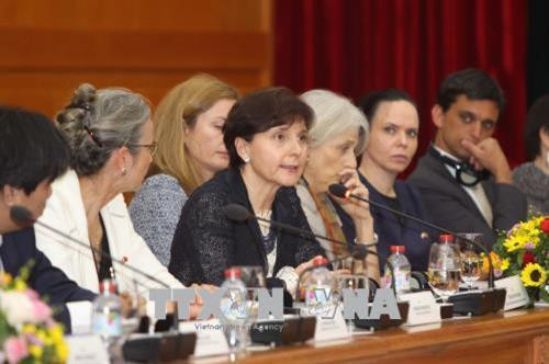 Đại sứ Cộng hòa Italia tại Việt Nam bà Cecilia Piccioni phát biểu tại buổi gặp gỡ Bí thư Thành ủy thành phố Hồ Chí Minh. Ảnh: Thanh Vũ - TTXVN