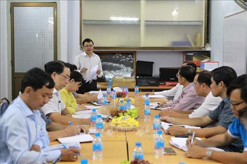 Ông Trần Văn Triều, Giám đốc Trung tâm Tư vấn Pháp luật thuộc Liên đoàn lao động Thành phố Hồ Chí Minh phát biểu tại buổi làm việc. Ảnh: Thanh Vũ-TTXVN