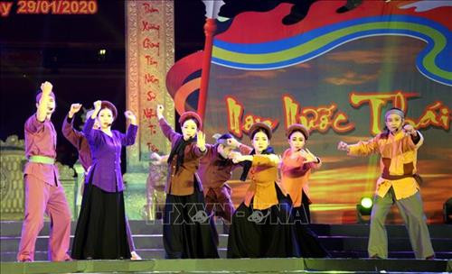 Chương trình nghệ thuật tại buổi lễ. Ảnh: Đồng Thúy-TTXVN