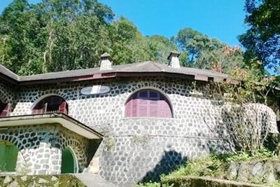 Biệt thự Phong Lan – Bạch Mã. Ảnh: webdulichhue.com Biệt thự Phong Lan – Bạch Mã. Ảnh: webdulichhue.com