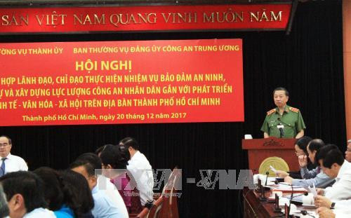 Thượng tướng Tô Lâm, Ủy viên Bộ Chính trị, Bí thư Đảng ủy Công an Trung ương, Bộ trưởng Bộ Công an phát biểu tại Hội nghị. Ảnh: Xuân Khu - TTXVN Thượng tướng Tô Lâm, Ủy viên Bộ Chính trị, Bí thư Đảng ủy Công an Trung ương, Bộ trưởng Bộ Công an phát biểu tại Hội nghị. Ảnh: Xuân Khu - TTXVN