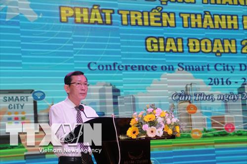 Ông Võ Thành Thống, Chủ tịch UBND thành phố Cần Thơ phát biểu khai mạc hội thảo Ảnh: Ngọc Thiện - TTXVN. Ông Võ Thành Thống, Chủ tịch UBND thành phố Cần Thơ phát biểu khai mạc hội thảo Ảnh: Ngọc Thiện - TTXVN.