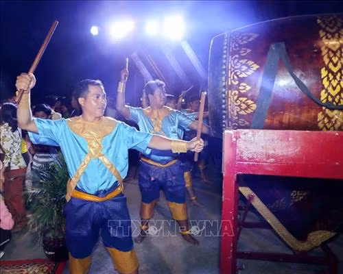 Loại hình múa nghệ thuật Lakhon Khoal của Campuchia. Ảnh: Pv TTXVN tại Campuchia
