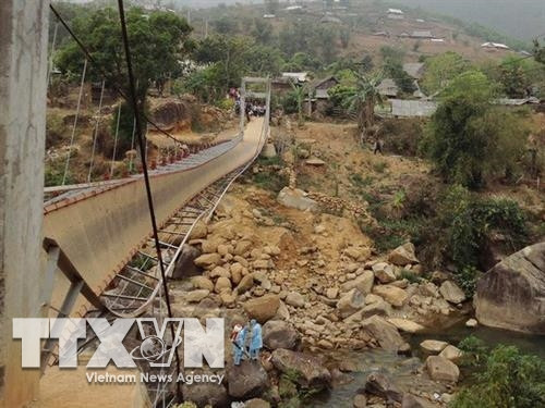 Hiện trường vụ sập cầu treo ngày 24/4/2014 tại Lai Châu. Ảnh tư liệu TTXVN Hiện trường vụ sập cầu treo ngày 24/4/2014 tại Lai Châu. Ảnh tư liệu TTXVN