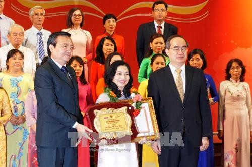 Sở Giáo dục và Đào tạo Thành phố Hồ Chí Minh và Báo Sài Gòn Giải Phóng tổ chức Lễ trao Giải thưởng Võ Trường Toản năm 2017 cho 40 nhà giáo xuất sắc, nhân dịp kỷ niệm Ngày Nhà giáo Việt Nam 20/11. Ảnh: Phương Vy - TTXVN