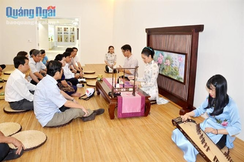 Khám phá xứ trầm hương ảnh 4 Khám phá xứ trầm hương ảnh 4