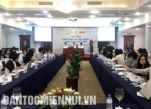 Quang cảnh buổi tọa đàm. Ảnh: Thu Hương