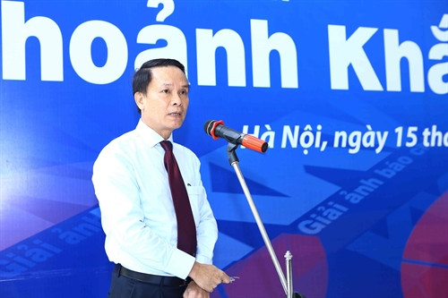 Đồng chí Nguyễn Đức Lợi- Ủy viên Trung ương Đảng, Tổng Giám đốc TTXVN phát biểu. Ảnh: Minh Quyết- TTXVN Đồng chí Nguyễn Đức Lợi- Ủy viên Trung ương Đảng, Tổng Giám đốc TTXVN phát biểu. Ảnh: Minh Quyết- TTXVN