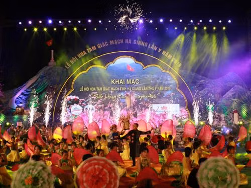 Chương trình nghệ thuật Sắc hồng Cao nguyên đá để lại ấn tượng trong lòng du khách. Ảnh: thethaovanhoa.vn
