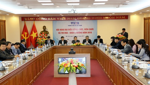 Thông tấn xã Việt Nam tổ chức hội nghị đại biểu công chức, viên chức và thi đua khen thưởng năm 2016 ảnh 1