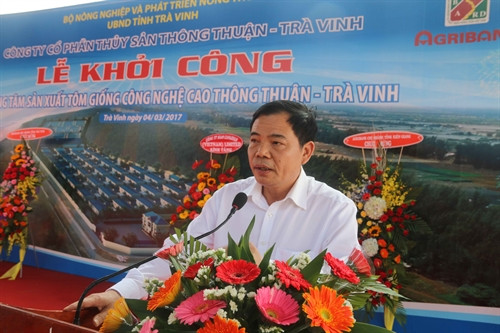 Bộ trưởng Bộ Nông nghiệp và Phát triển nông thôn Nguyễn Xuân Cường phát biểu tại buổi lễ. Ảnh : Phúc Sơn – TTXVN