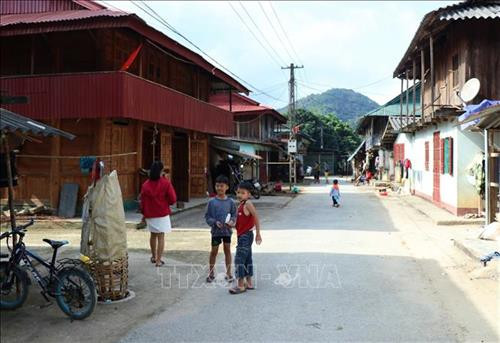 Bản Pa Xa Lào ở xã Pa Thơm, huyện Điện Biên. Ảnh: Văn Dũng - TTXVN Bản Pa Xa Lào ở xã Pa Thơm, huyện Điện Biên. Ảnh: Văn Dũng - TTXVN