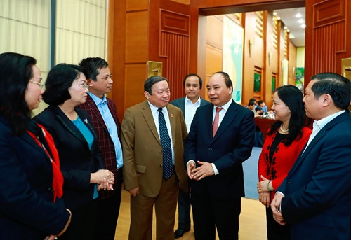 Thủ tướng Nguyễn Xuân Phúc với các đại biểu dự hội nghị. Ảnh: Thống Nhất – TTXVN