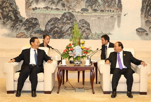 Chiều 10/9/2016, tại thành phố Nam Ninh, tỉnh Quảng Tây, Trung Quốc, Thủ tướng Chính phủ Nguyễn Xuân Phúc tiếp đồng chí Bành Thanh Hoa,Bí thư Đảng ủy Khu tự trị dân tộc Choang, Quảng Tây, Trung Quốc. Ảnh: Thống Nhất -TTXVN