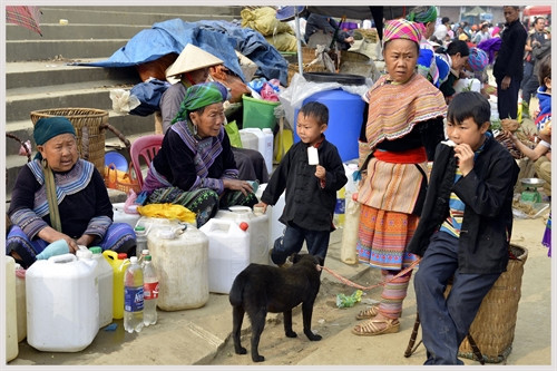 Một góc chợ phiên Bắc Hà