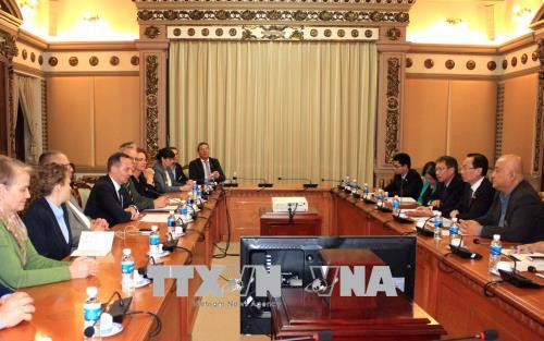 Quang cảnh buổi tiếp. Ảnh: Xuân Khu - TTXVN Quang cảnh buổi tiếp. Ảnh: Xuân Khu - TTXVN