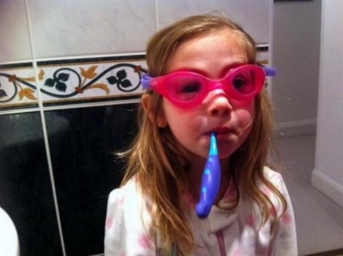 Kem đánh răng có đến 12 tác dụng bất ngờ mà bạn không thể biết hết ảnh 5 Kem đánh răng có đến 12 tác dụng bất ngờ mà bạn không thể biết hết ảnh 5