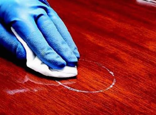 Kem đánh răng có đến 12 tác dụng bất ngờ mà bạn không thể biết hết ảnh 6 Kem đánh răng có đến 12 tác dụng bất ngờ mà bạn không thể biết hết ảnh 6