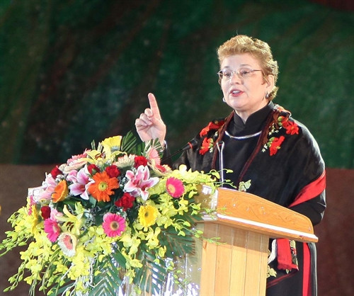 Bà Katherine Muller-Marine, Trưởng dại diện UNESCO tại Việt Nam phát biểu tại lễ kỷ niệm. Ảnh: Thanh Tùng-TTXVN