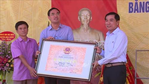 Di tích lịch sử cách mạng Hang Co Phương được Bộ Văn hóa, Thể thao & Du lịch công nhận xếp hạng di tích Quốc gia. Ảnh: Hoa Mai - TTXVN