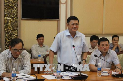 Ông Huỳnh Cách Mạng, Phó Chủ tịch Ủy ban nhân dân Thành phố Chí Minh phát biểu tại buổi làm việc. Ảnh: Xuân Dự - TTXVN